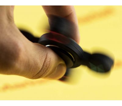 Спіннер Finger Spinner Playstation чорний 2856278