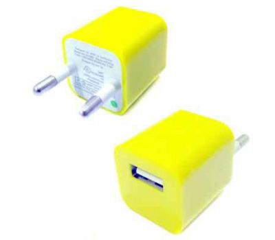 Сетевая зарядка USB 1A "кубик" желтая
